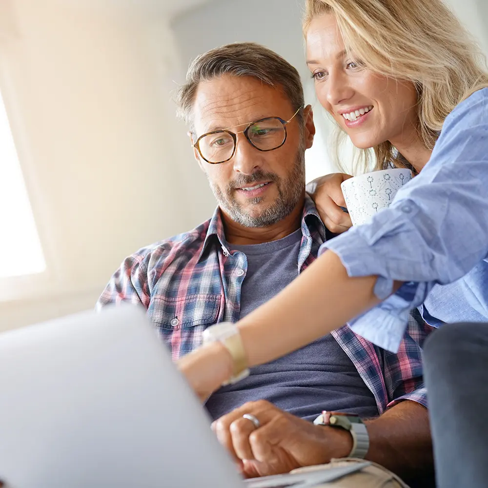 couple on laptop